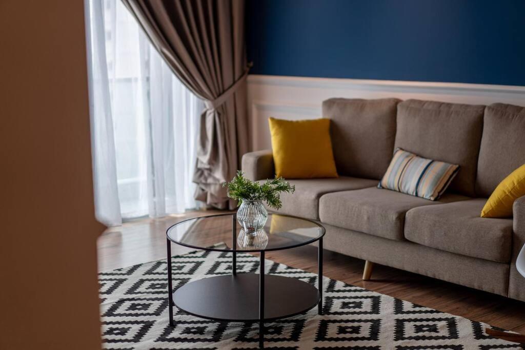 Sunrise Terrace At Quintet Apartment ตานาห์ราตา ภายนอก รูปภาพ